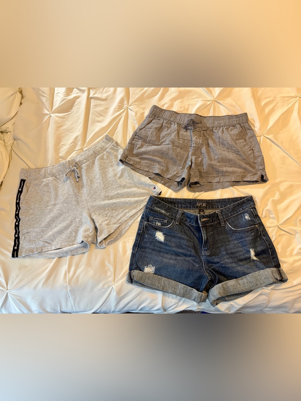 Women’s Large shorts bundle!
